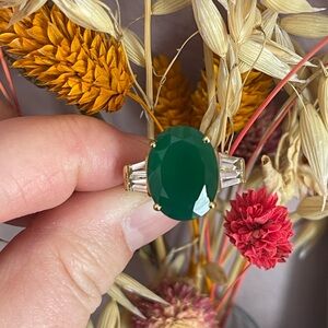 Verde Onyx and white topaz Ring